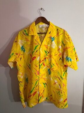 Vintage Mens Iconic Hawaiian Repage Yellow Abstract Art Short Sleeve  XL